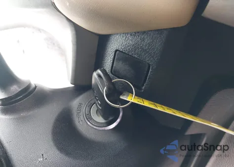 2016 Toyota Rav4 Xle z USA, uszkodzony, nr VIN 2T3WFREV3GW239002